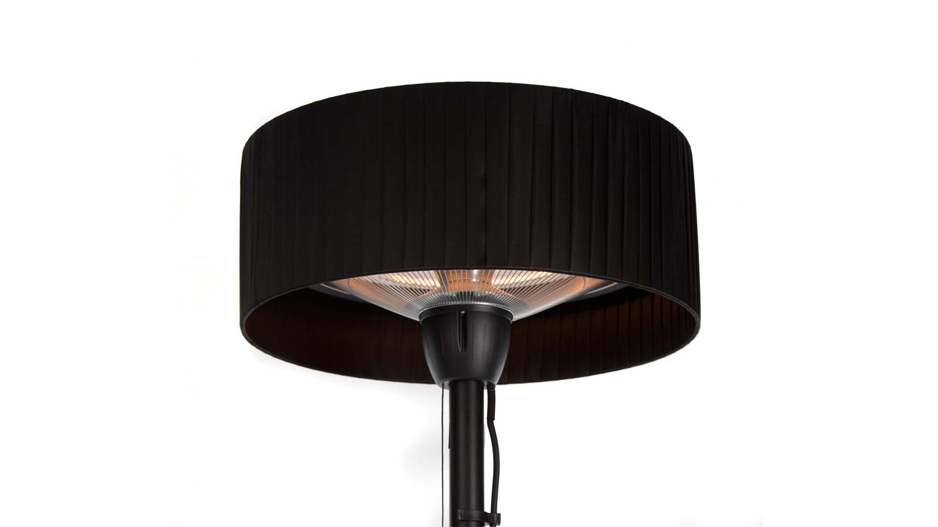 gezellige Staande zwarte Sunred Artix Bright terrasverwarmer met infrarood licht