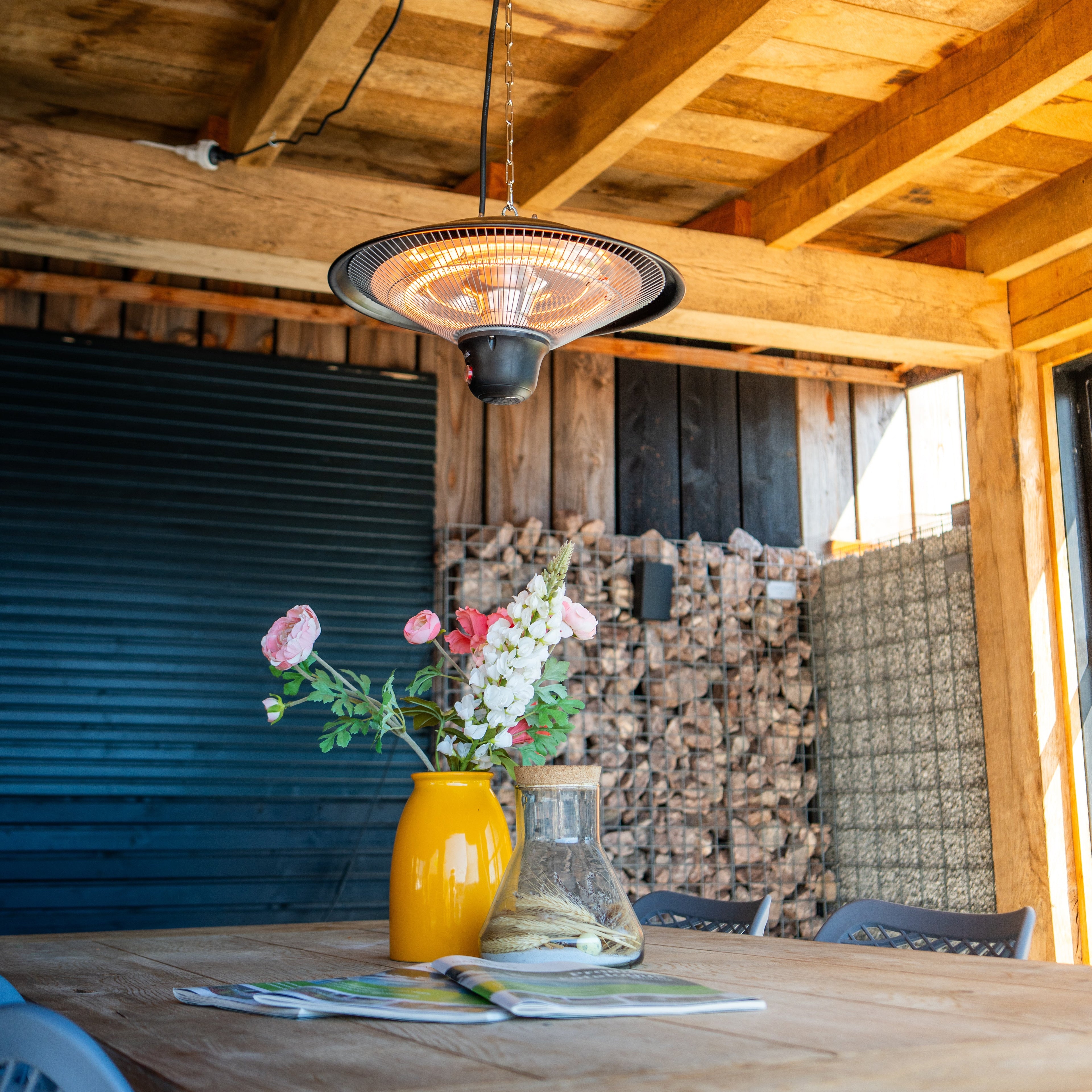 Hängender Heizstrahler 1500 W – Heatix Terrassenheizer 2 Stück