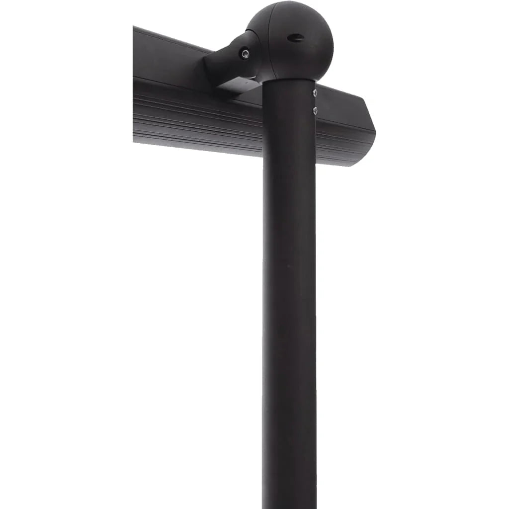 standaard montage van de Sunred zwarte staande terrasverwarmer Royal Diamond Dark